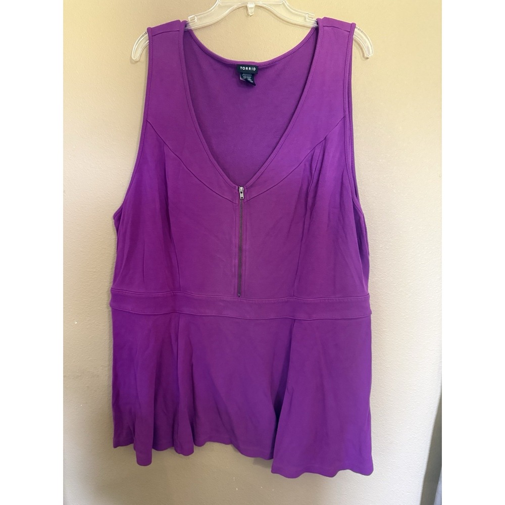 Torrid Zip Front Peplum Tank Top Knit Plus Size 4  Purple Fitted Stretch Casual